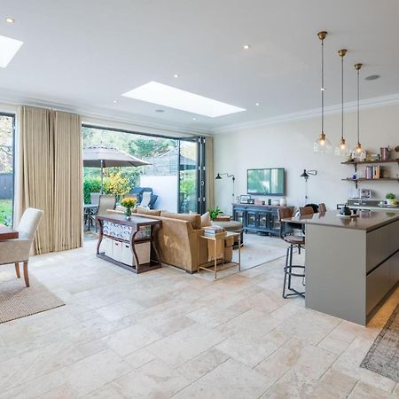 Breathtaking Putney Home With Gorgeous Garden Richmond  Exterior photo